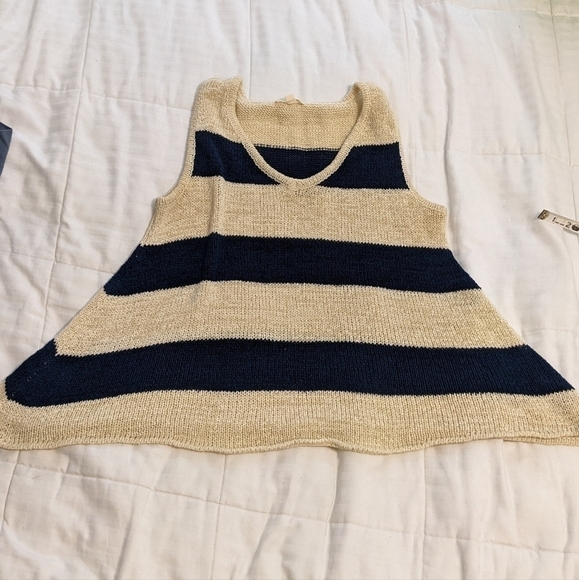 Oddi sleeveless striped sweater top size small - Picture 1 of 6